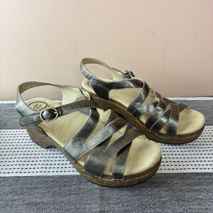 Dansko Women’s Metallic Pewter Sandals  Size 38 US 8